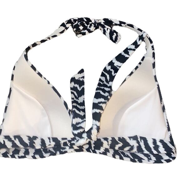 ✨ Victoria's Secret zebra print bikini top✨ - Picture 4 of 6